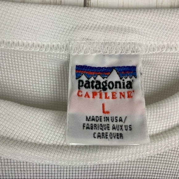 Patagonia Capilene white tee size large - Picture 2 of 6